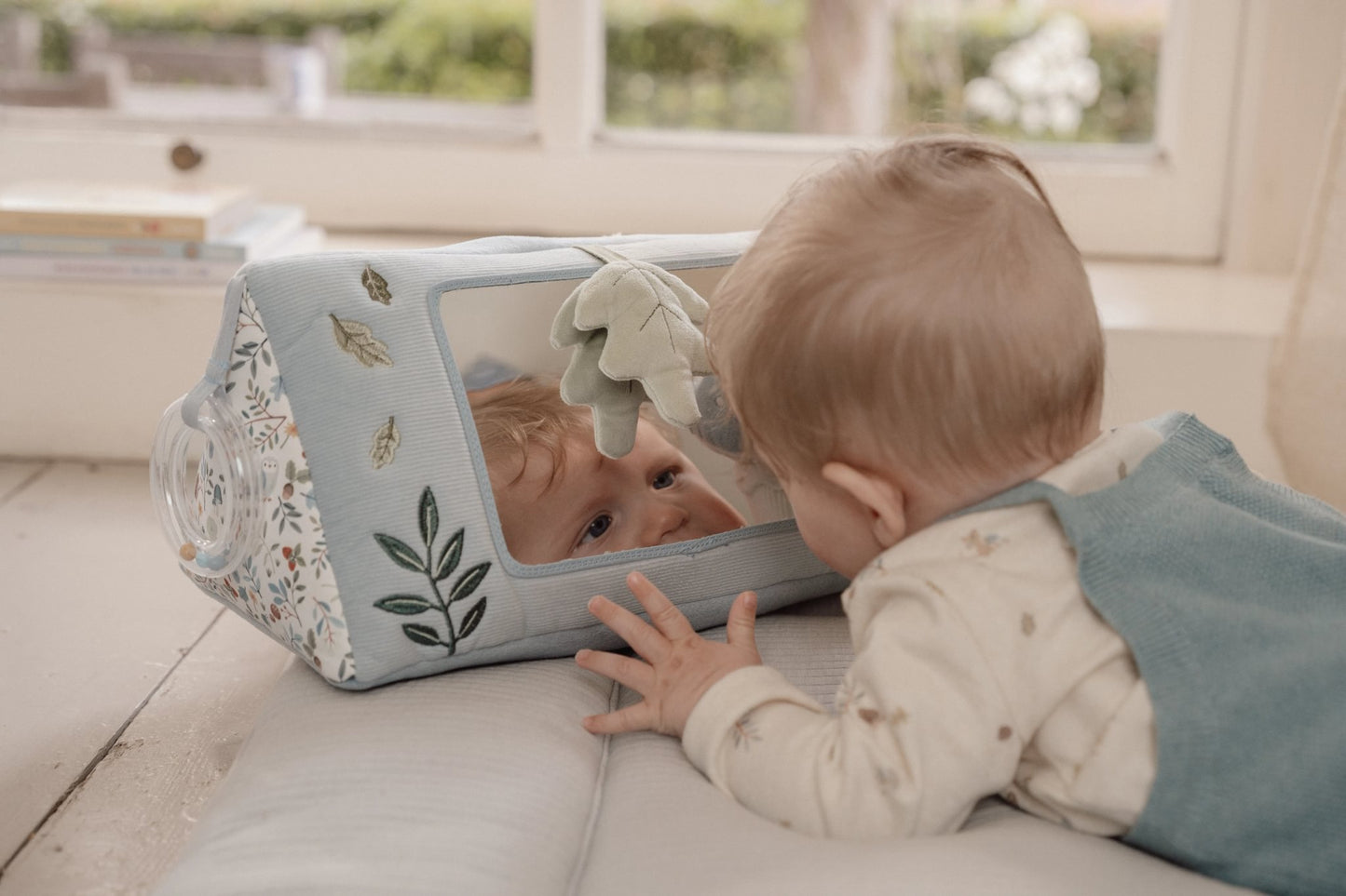 Little Dutch Forest Friends Activity Triangle