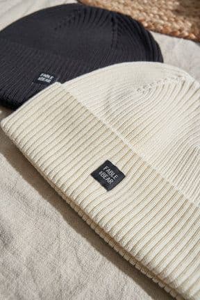 Fable & Bear Ribbed Hat Black