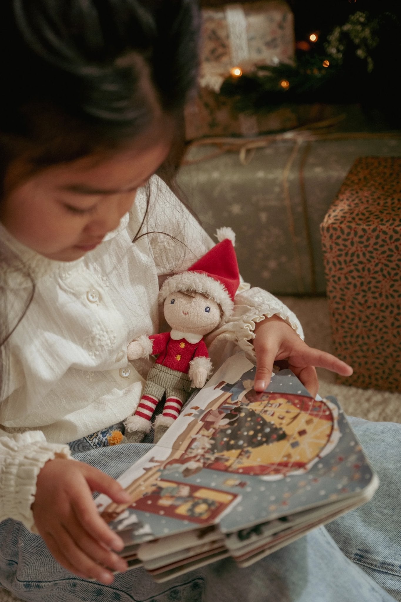 Little Dutch Christmas Book with Small Jim