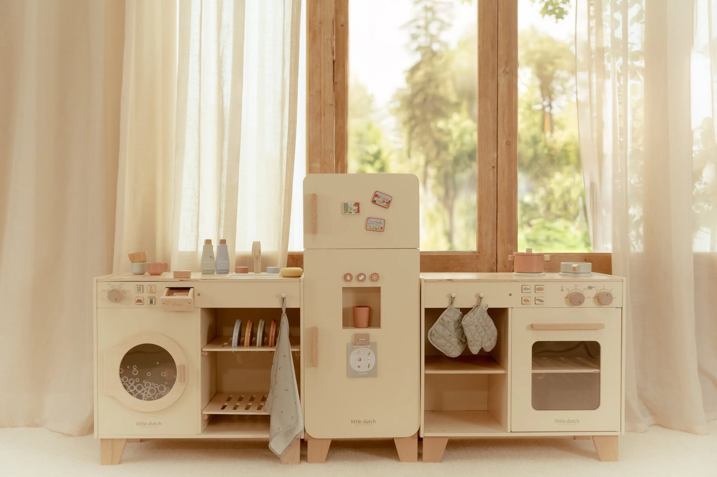 Little Dutch Wooden Fridge- Limited Edition