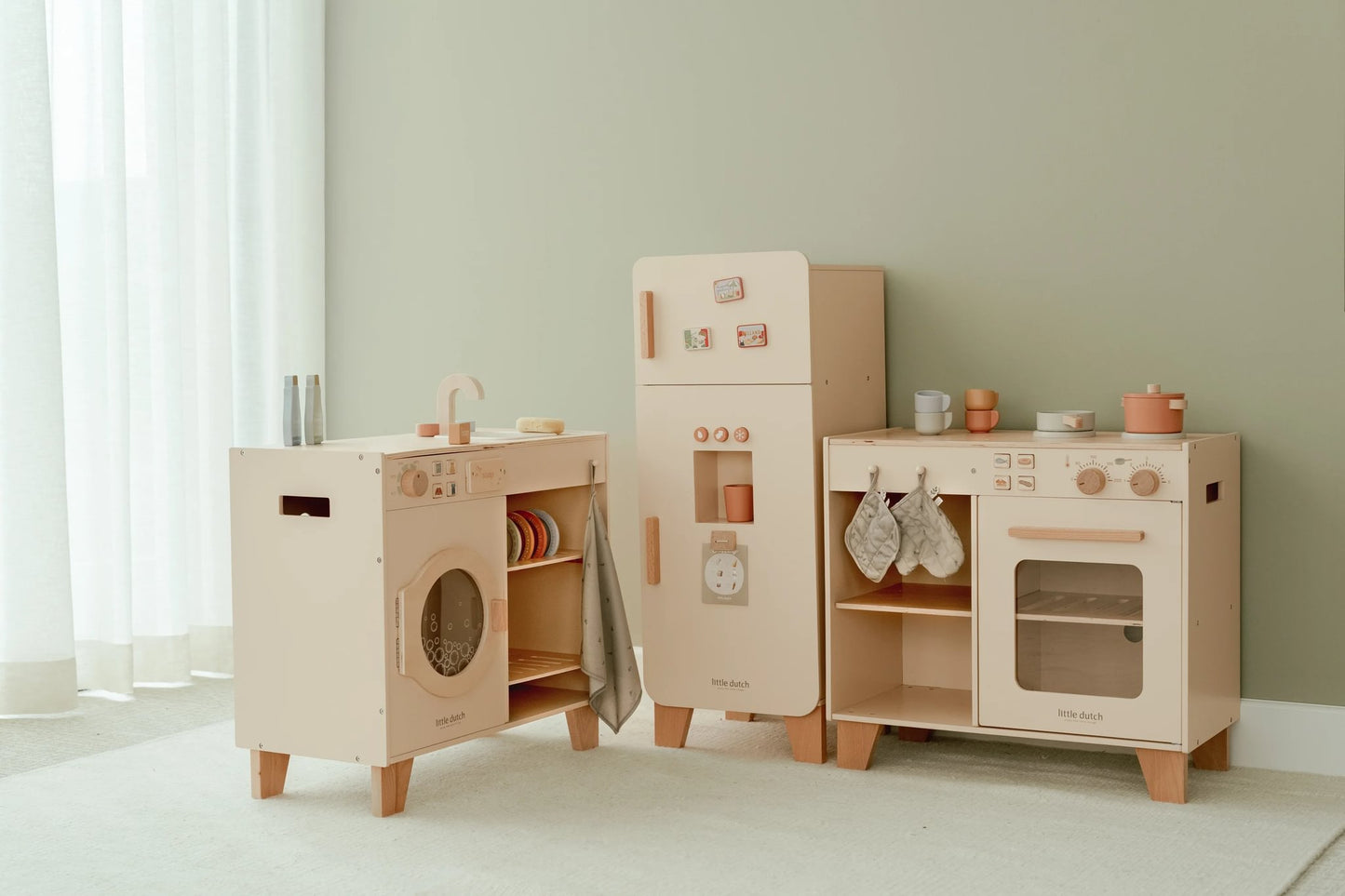 Little Dutch Wooden Fridge- Limited Edition