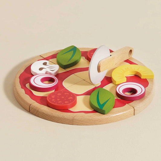 Le Toy Van- Roleplay Pizza & Toppings with Slice Cutter