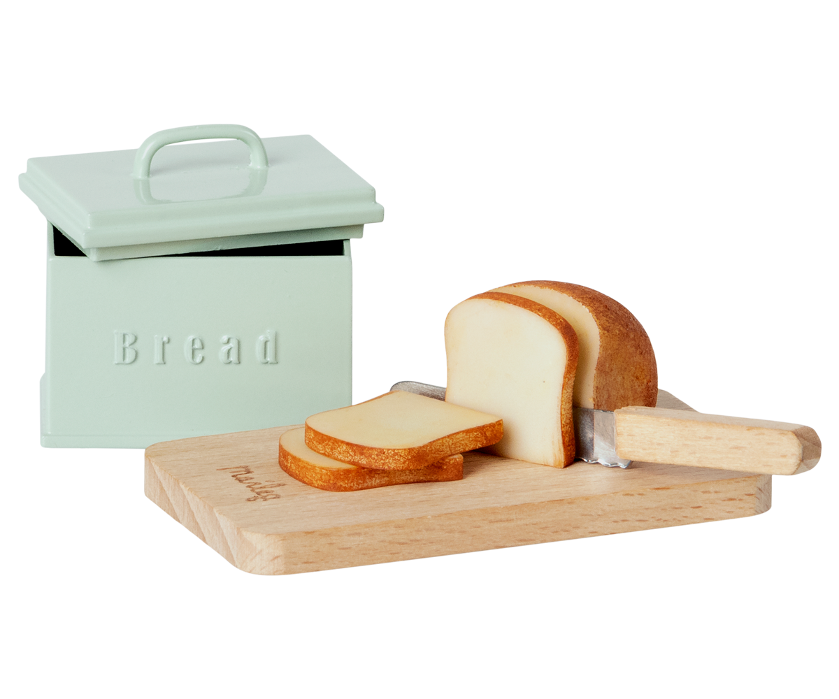 Maileg Bread box With Utensils Miniature
