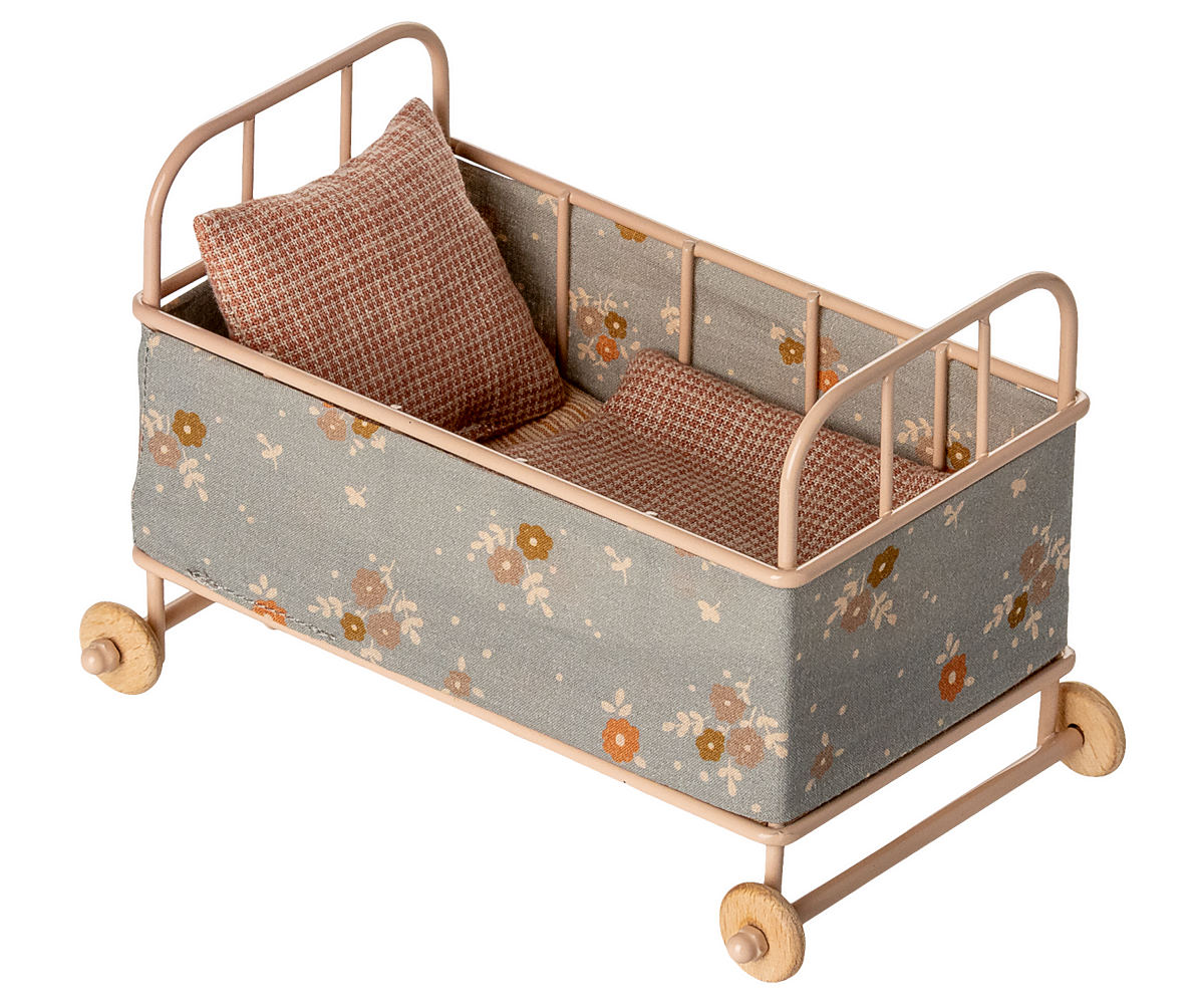Maileg Miniature Cot bed - Powder