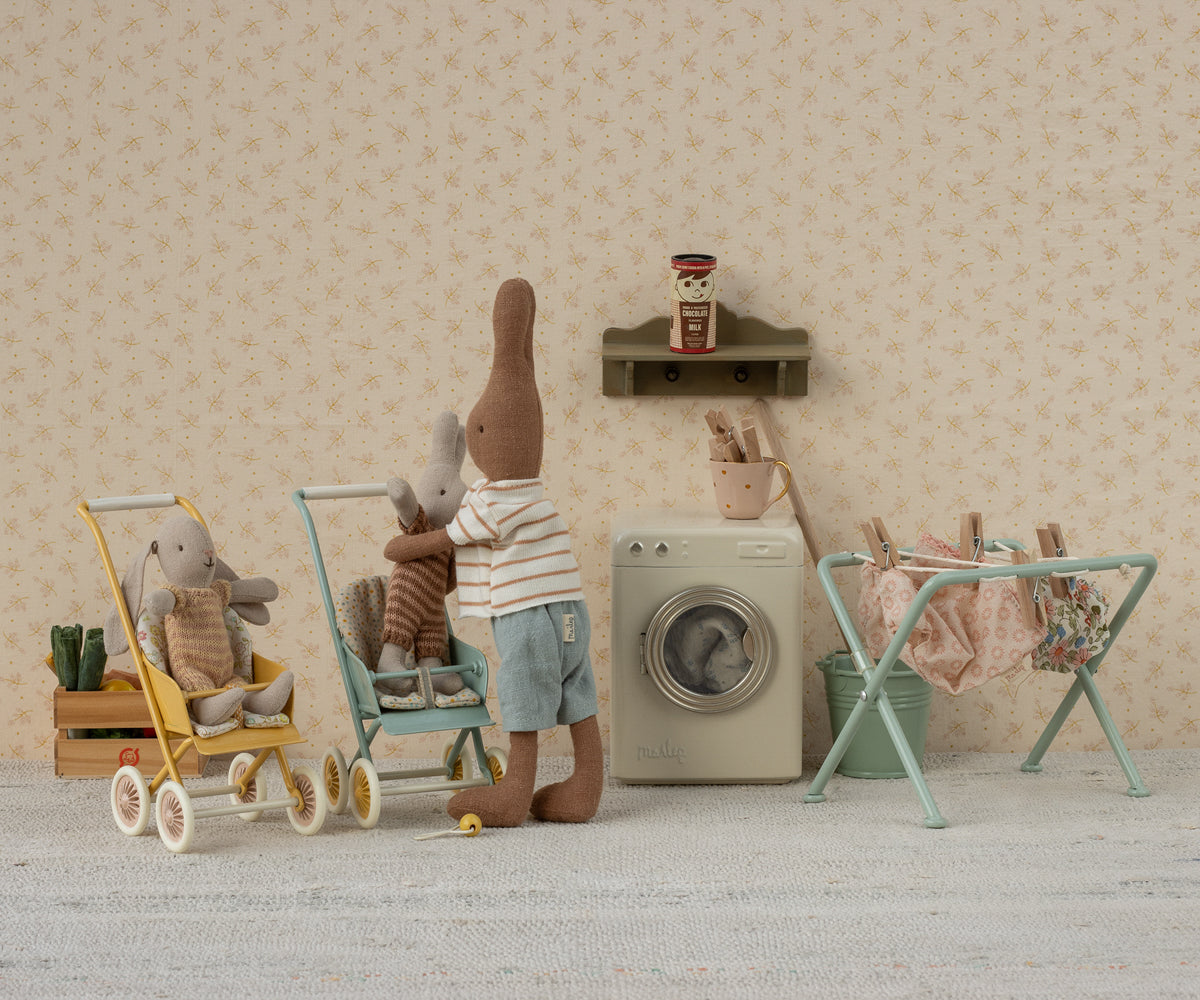 Maileg Drying Rack With Pegs