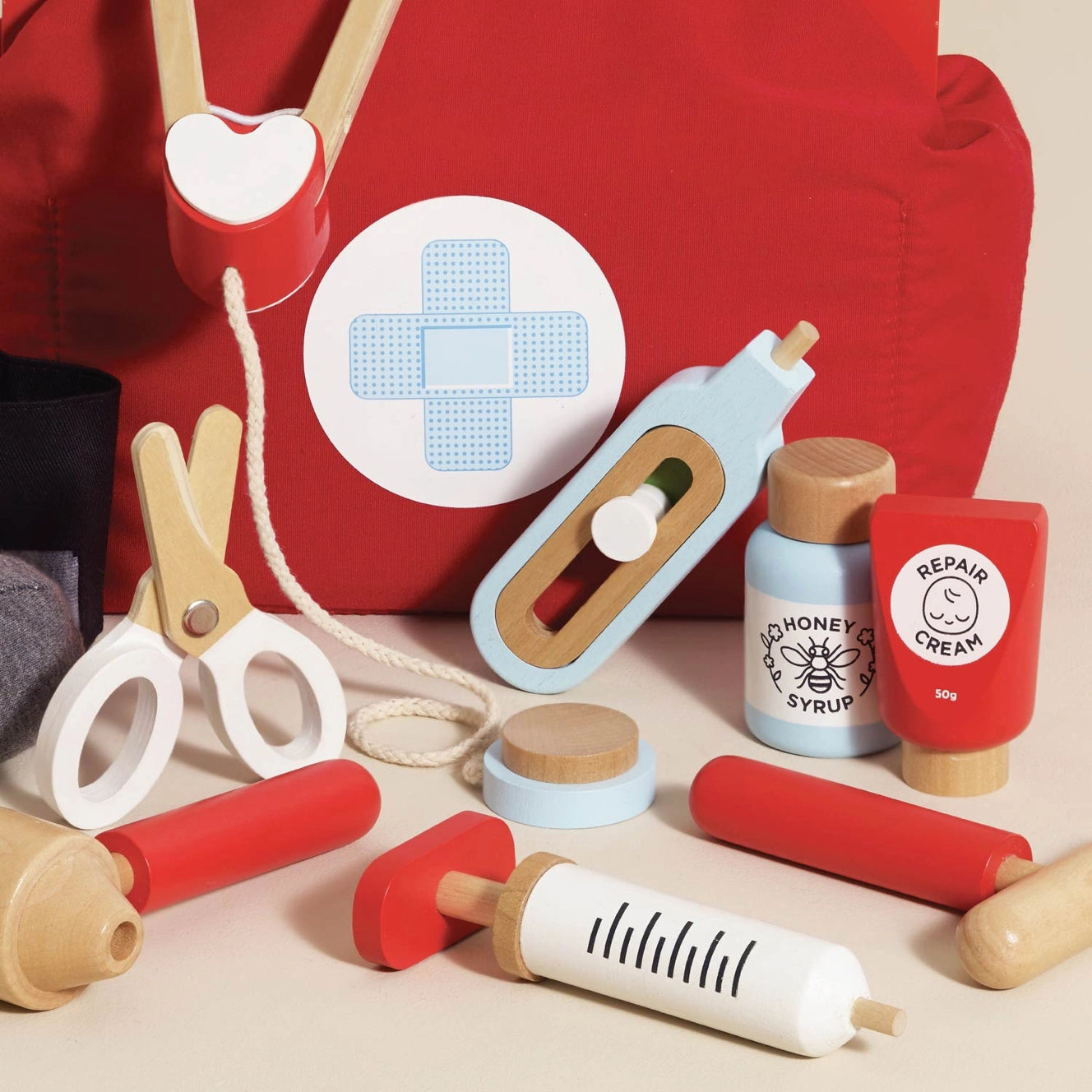 Le Toy Van- Doctor Roleplay Wooden Set