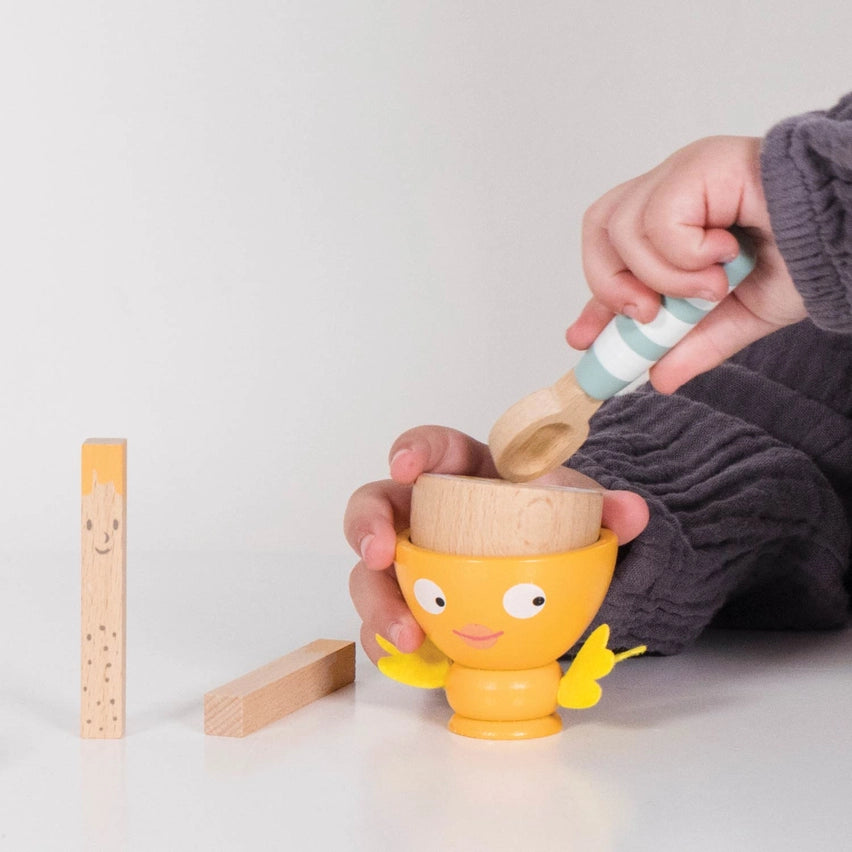 Le Toy Van Wooden Egg Cup & Soldiers Set