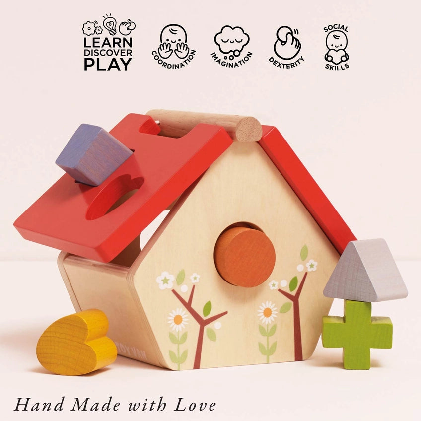 Le Toy Van Woodland Bird House Shape Shorter