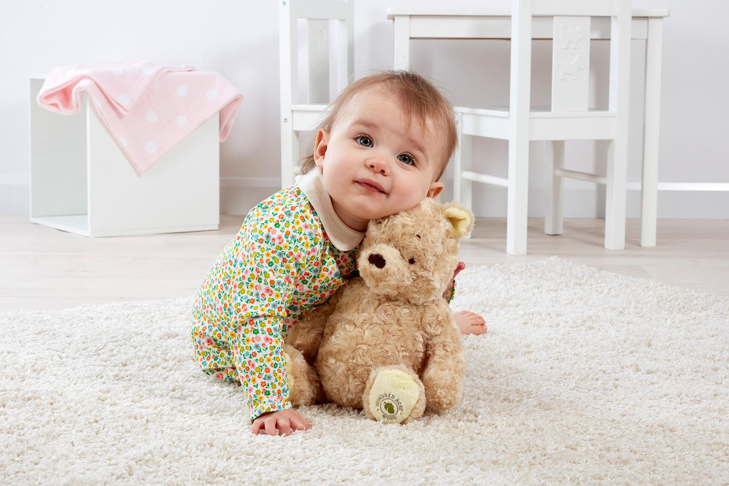 Rainbow Designs Cuddly Winnie The Pooh Soft Toy