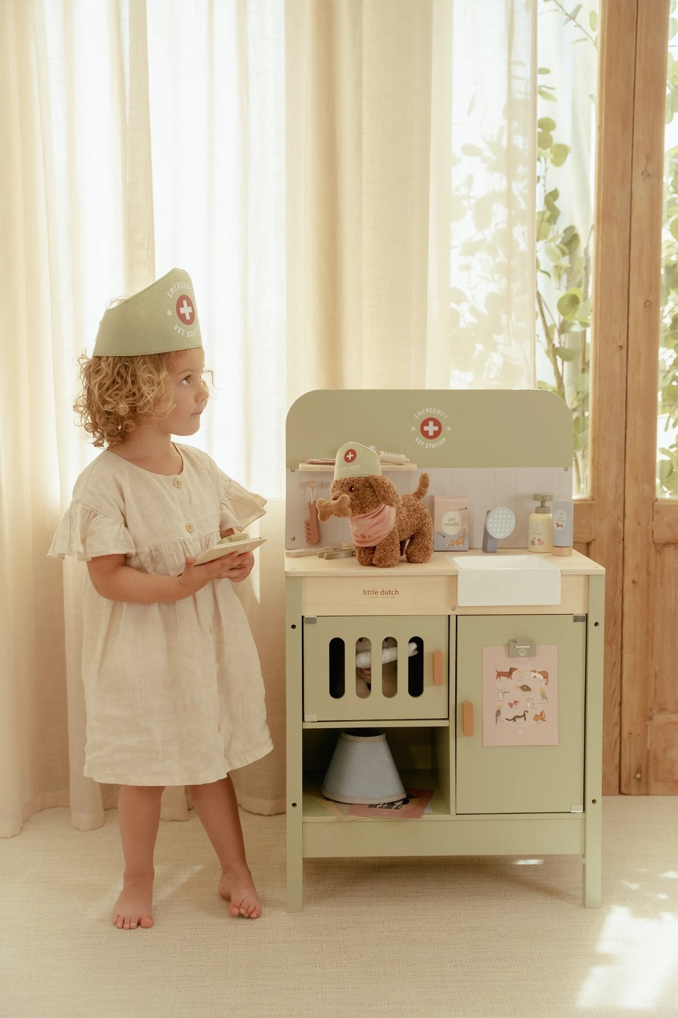 Little Dutch Wooden Veterinary Set With Accessories & Jackie Dog Bundle