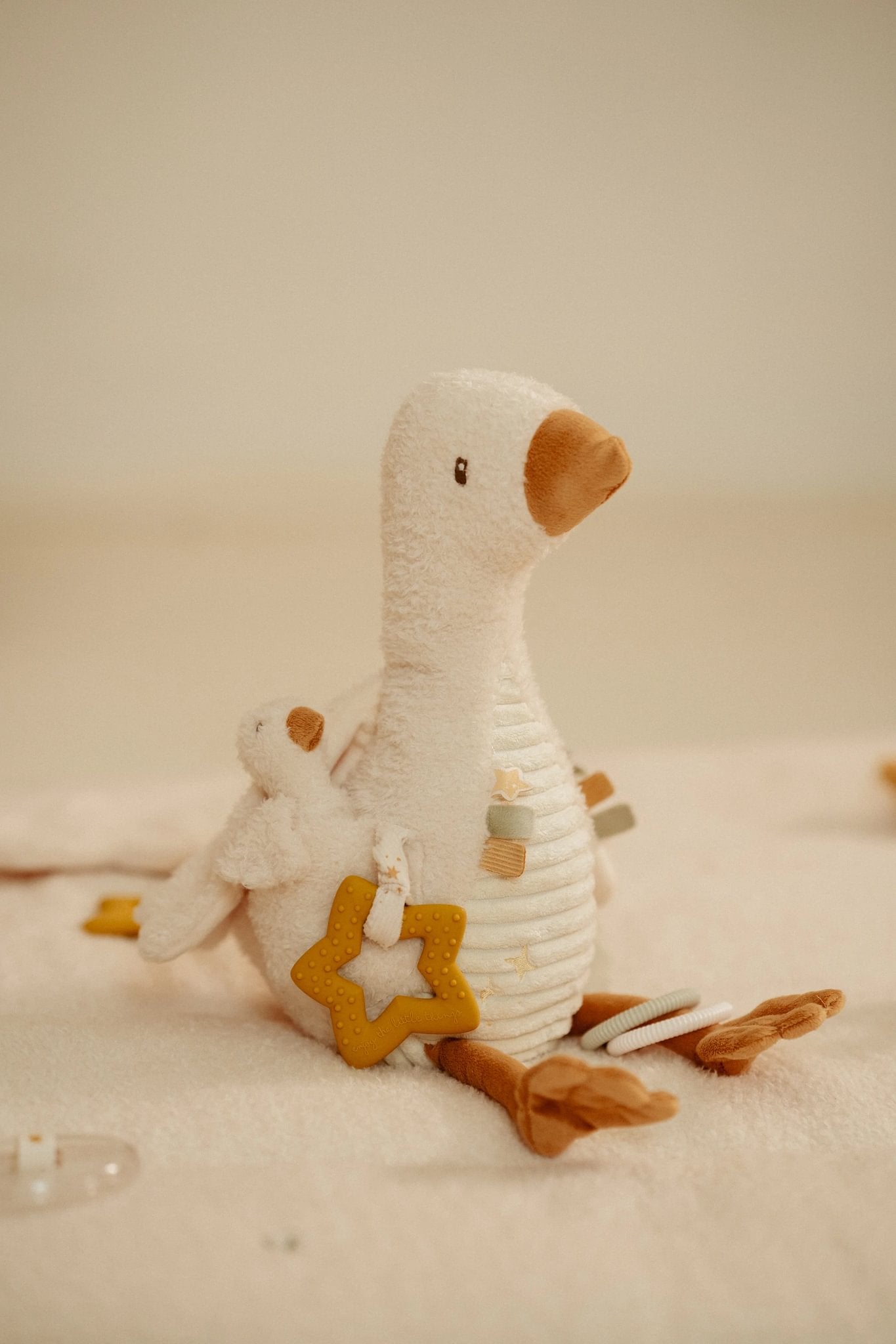 Little Dutch Activity Cuddle Little Goose