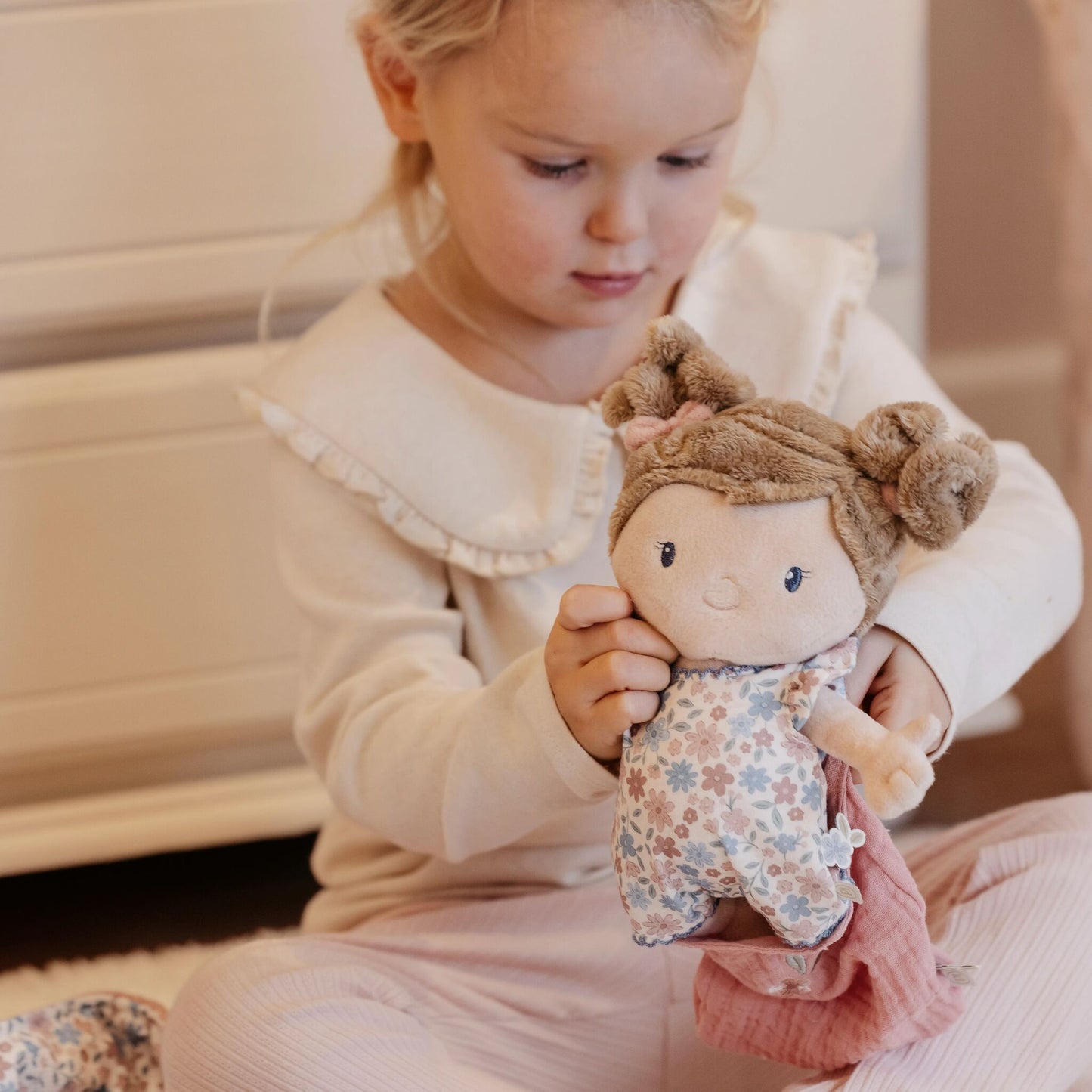 Little Dutch Baby Doll Rosa In Basket