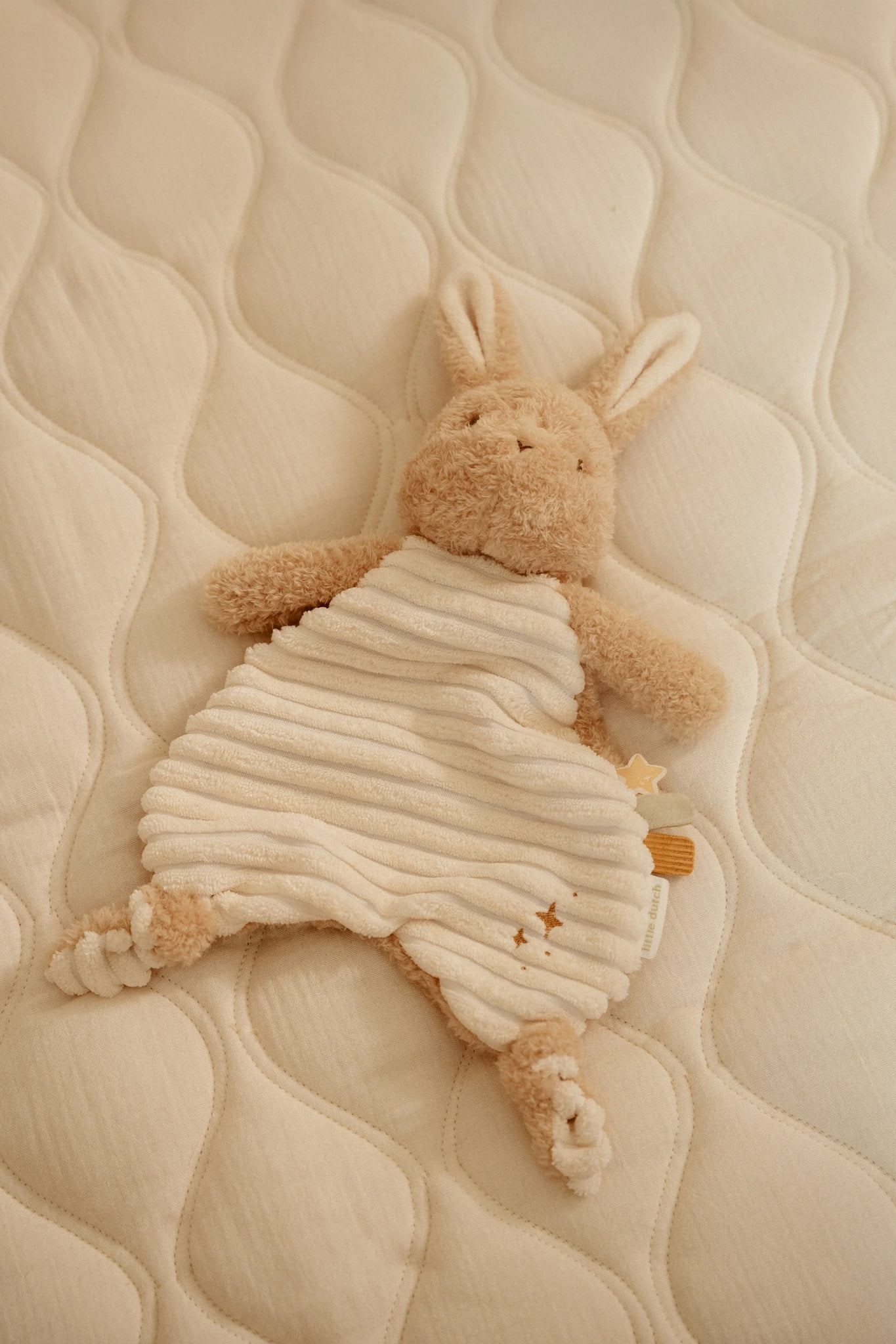 Little Dutch Cuddle Cloth Bunny- Newborn Naturals