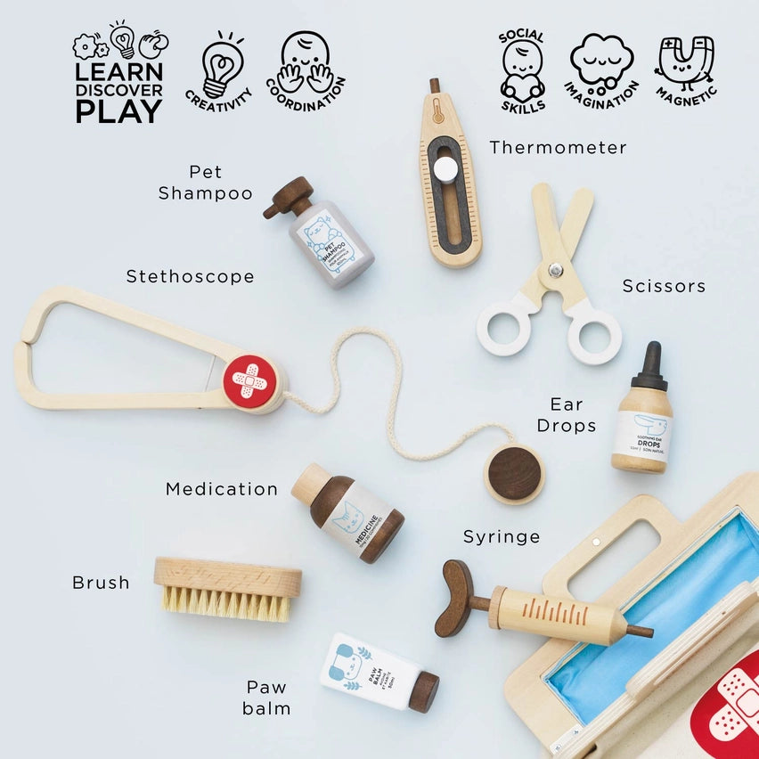 Le Toy Van Animal Vet Care Set