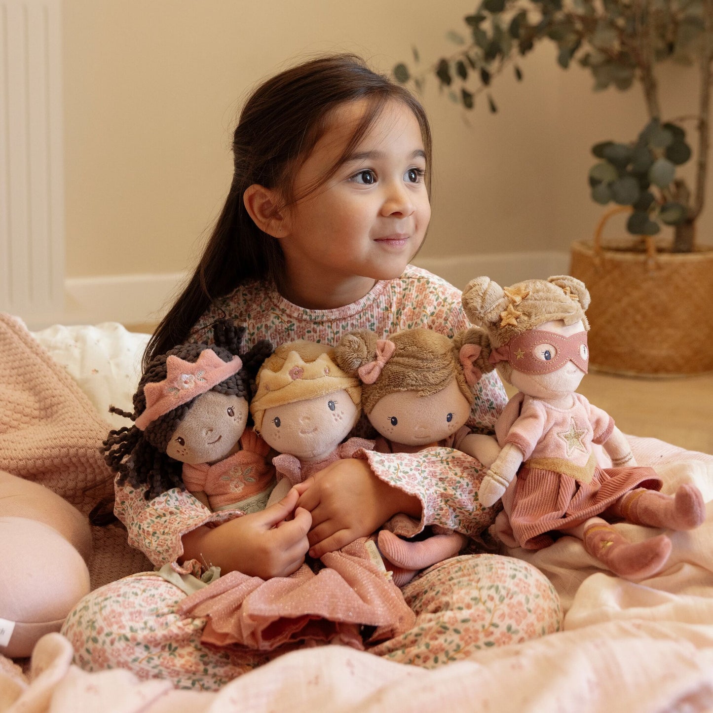 Little Dutch Cuddle Doll Rosa