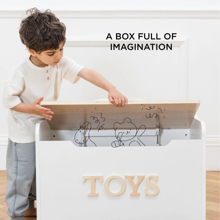 Le Toy Van Classic Wooden Toy Chest