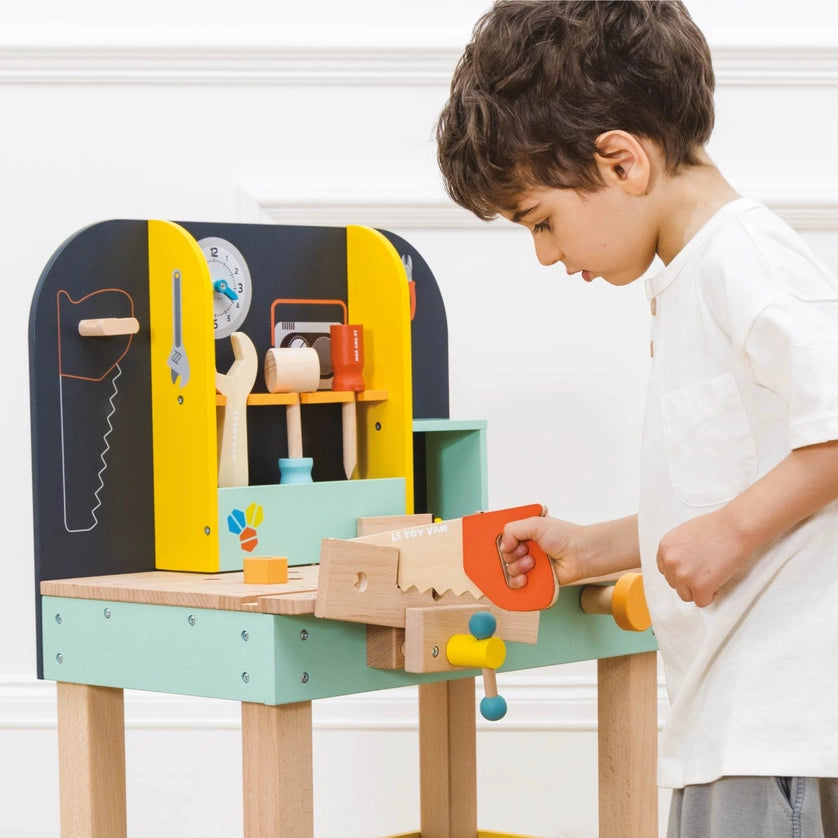 Le Toy Van Wooden Toy Work Bench & 12 Accessories