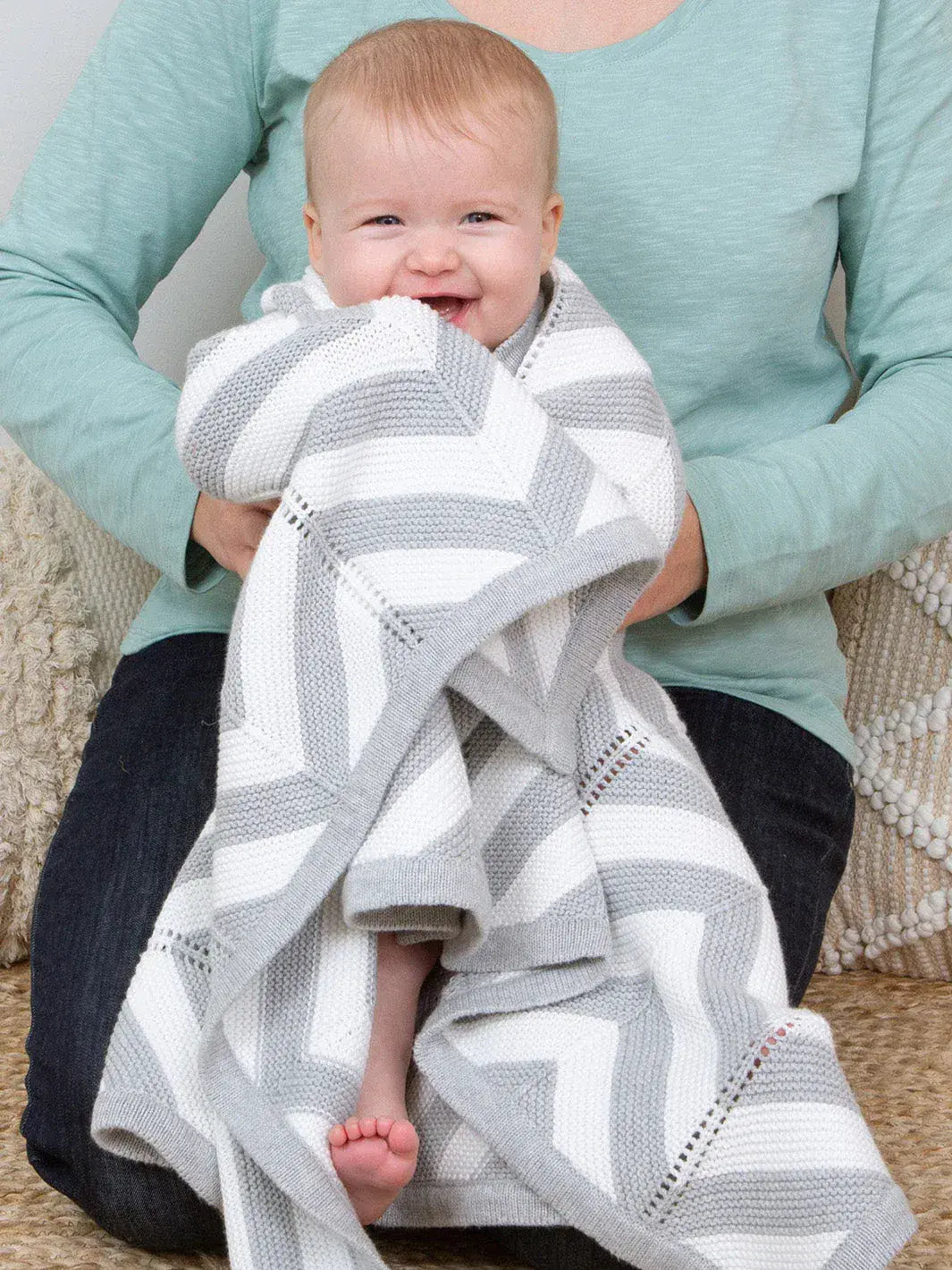 Kite Chevron Knit Blanket Grey