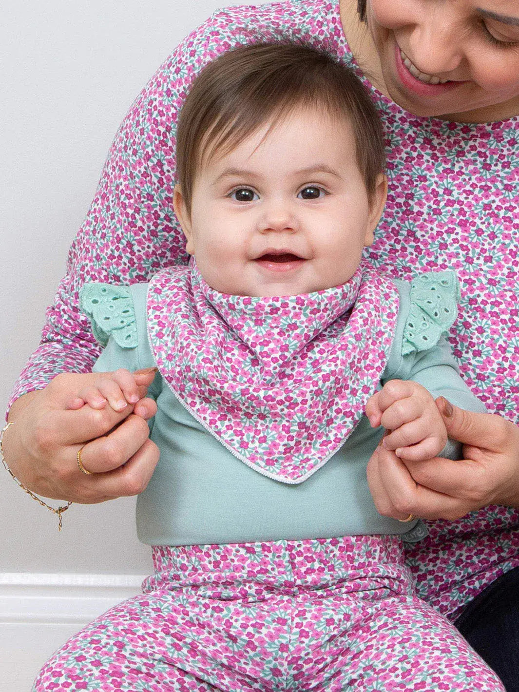 Kite Sweet Ditsy Bib