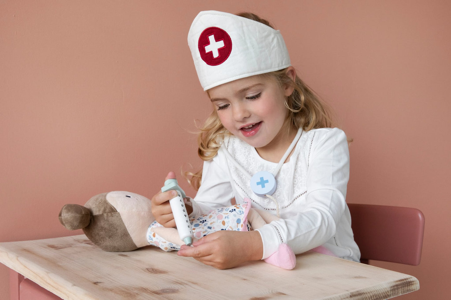 Little Dutch Doctor's Bag Playset