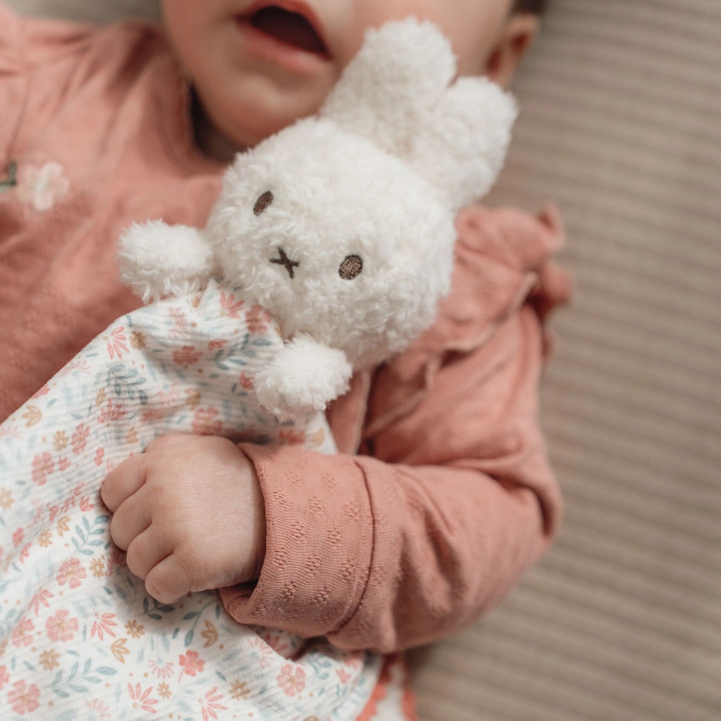 Miffy x Little Dutch Cuddle cloth - Lucky Blossom
