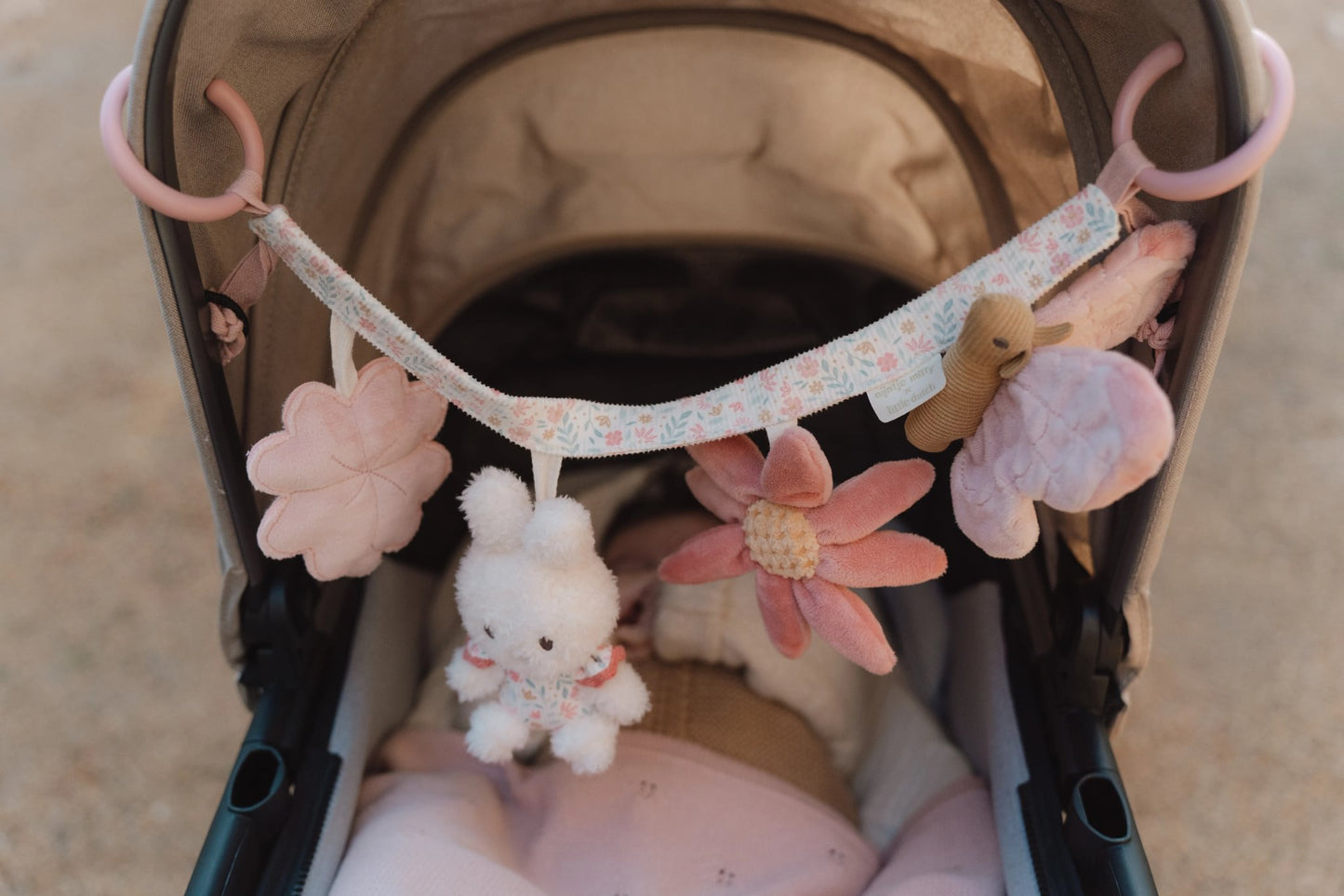 Little Dutch Miffy x Little Dutch Stroller toy chain - Lucky Blossom