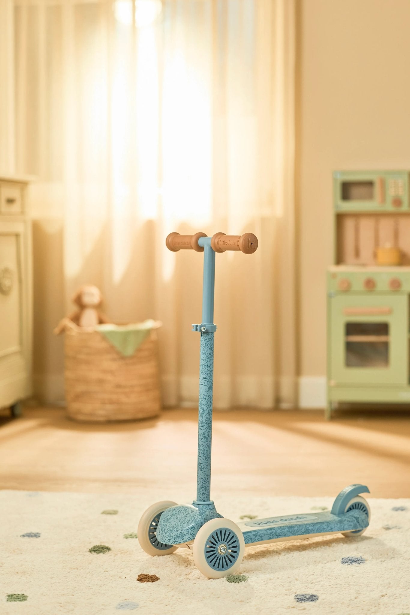 Little Dutch Scooter- Blue