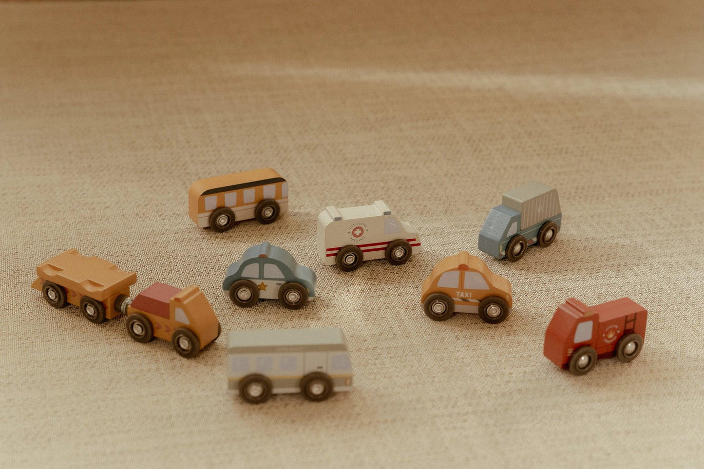 Little Dutch Vehicle Set