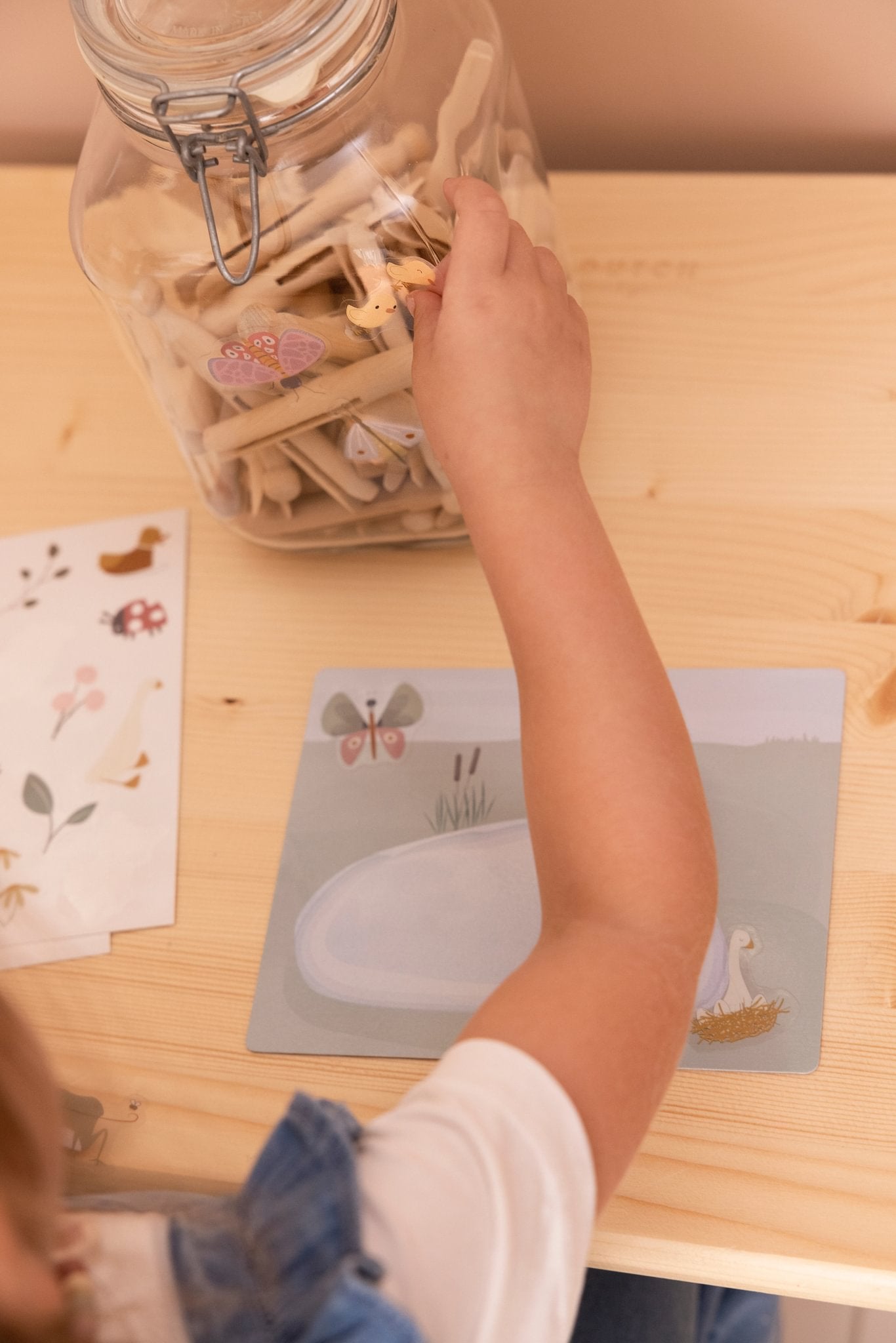 Little Dutch Window Sticks- Flowers & Butterflies