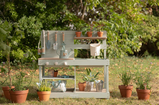 Little Dutch Mud Kitchen