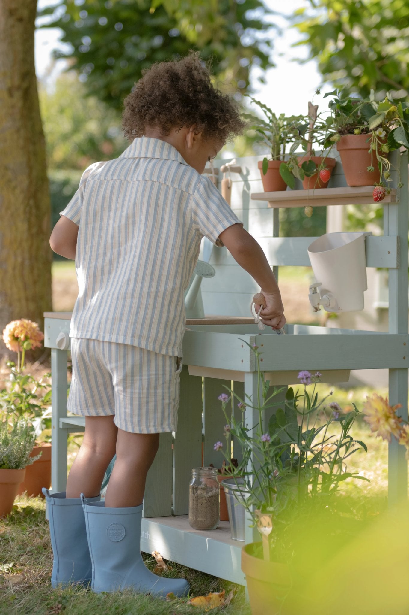 Little Dutch Mud Kitchen