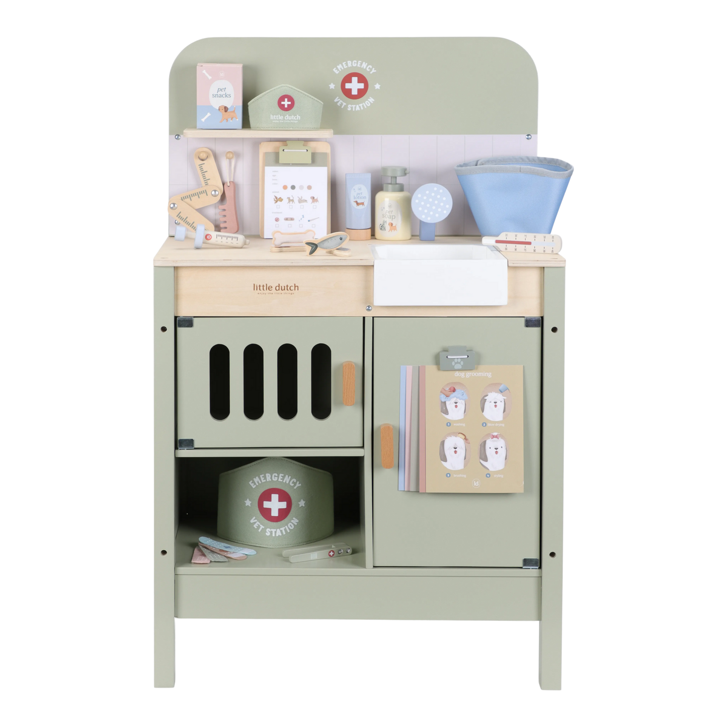 Little Dutch Wooden Veterinary Practice